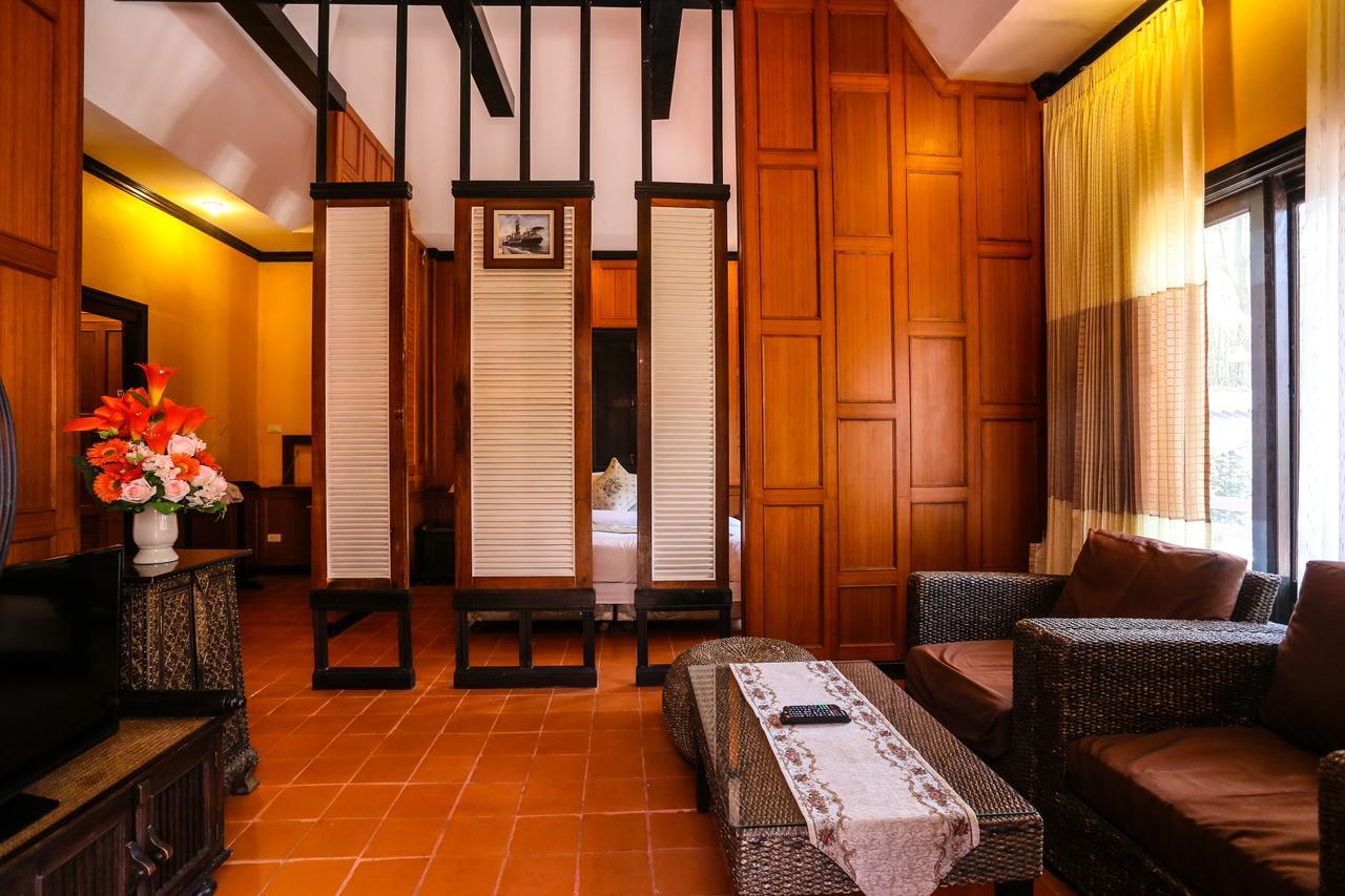 Phalaburi Resort Ban Chang  Exterior photo
